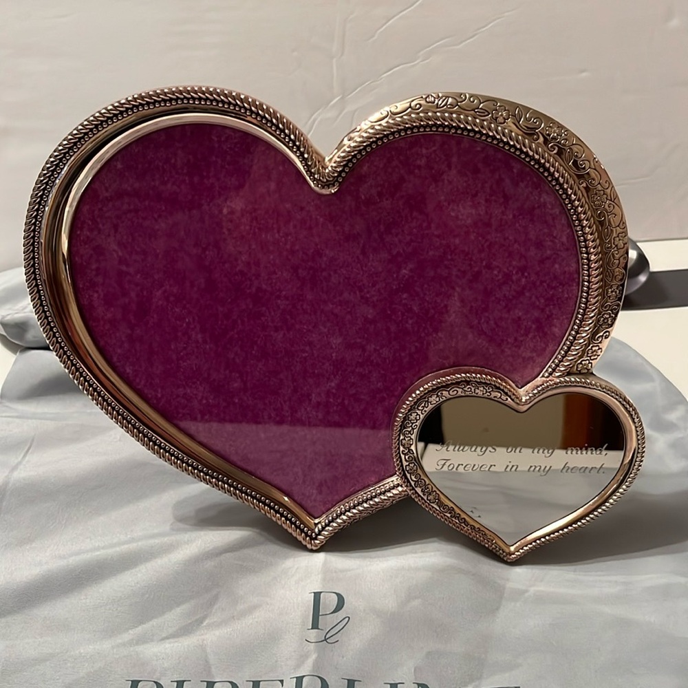 Things Remembered heart frame